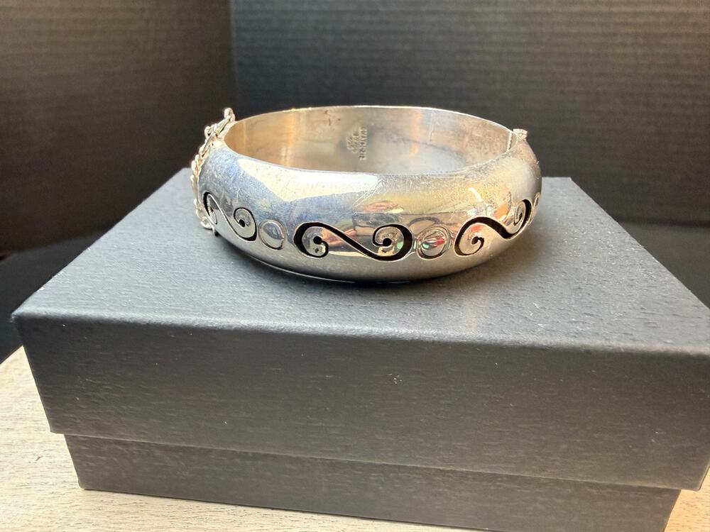 Vtg Chunky Wide 925 Engraved Scroll Bangle Bracelet Taxco, Mexico- 46 Grams